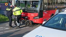 Een fatbike is aangereden door een stadsbus