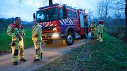 Brandweer blust brandje in Best