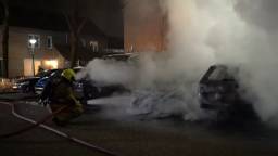 Drie auto's door brand verwoest in Oosterhout