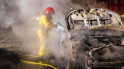 Auto's verwoest door brand