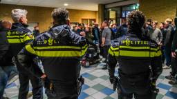 Chaotische taferelen bij hevige protesten tegen azc