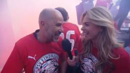 Huldiging PSV: trainer Peter Bosz op de platte kar