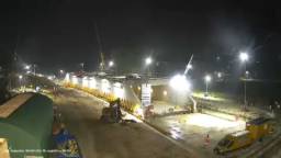 Mega-operatie in beeld: zo werd nieuwe tunnelbak onder de A27 geschoven