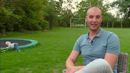 Maarten van der Weijden is weer thuis na Elfstedenzwemtocht