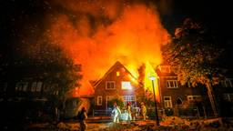 Huis gezin op instorten na grote brand