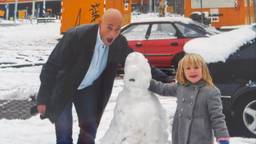 Dochter Zara en vader Eric in de winter (privéarchief).
