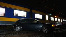 Trein botst op auto op spoor Boxtel