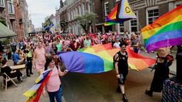 Waarnemen mesh Tegenslag Roze Maandag op de Tilburgse Kermis: 'Onze familie wordt steeds groter' -  Omroep Brabant