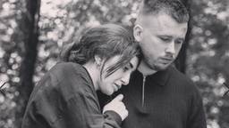 Coen en Devany verloren plotseling hun dochter: 'Wereld stortte in'