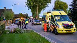 Het ongeluk in Wijk en Aalburg gebeurde rond halftien zaterdagavond (foto: Iwan van Dun/SQ Vision).