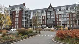 Bewoners en de Veiligheidsregio reageren op de brand in Tilburg.