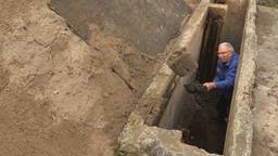 Historische kelder uitgegraven op Fort Altena: 'Hier zat je niet lekker'