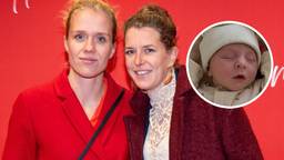 Ireen Wust, Letitia de Jong en hun kindje Pip (foto: ANP, privéfoto).