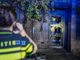 Grote schade bij huis aan de Karel de Stoutestraat. (Foto: Gabor Heeres/SQ Vision)