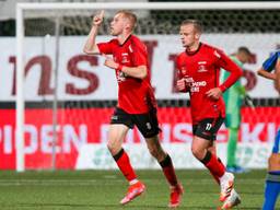 Jellert Van Landschoot viert de gelijkmaker tegen Jong Ajax (foto: Orange Pictures).