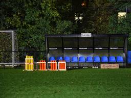 Mortierbommen bij het trainingsveld van Willem II.