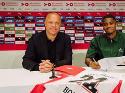 Technisch directeur Earnest Stewart en Myron Boadu.