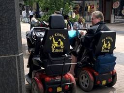 Wilma en haar man Sjak rijden onder meer in Tilburg rond. Foto: VKmag