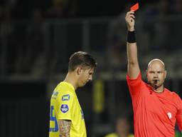 Michiel Kramer kreeg rood. (Foto: ANP, Bart Stoutjesdijk)