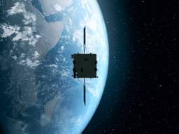Met de nieuwe groene brandstof kunnen satellieten en raketten verder de ruimte in gaan. (Beeld: ESA)