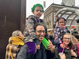 Deze Sint arriveert in stijl