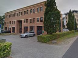 Als opvanglocatie is het adres Hoevestein 24, 26 en 28 in Oosterhout in Beeld (afbeelding: Google Streetview).