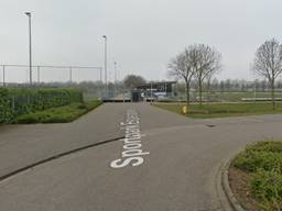 Massale knokpartij zorgt voor vroegtijdig einde van voetbalwedstrijd (foto: Google Maps).