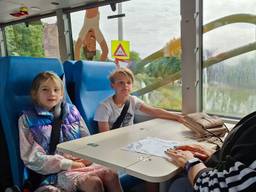 Op weg met de BosbessenBus (foto: Marleen Kuijsters).