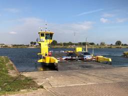 Eén van de Bergsche Maasveren, het Drongelense Veer (foto: Stichting Bergsche Maasveren).
