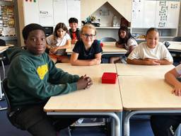 Kinderen van groep acht van Evangelische Basisschool Online in Eindhoven (foto: Rogier van Son).