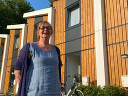 Irma woont in een flexwoning in Den Bosch