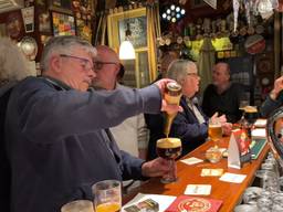 De Troubadour, al meer dan honderd jaar bruin café in Tilburg (foto: Tom van den Oetelaar).