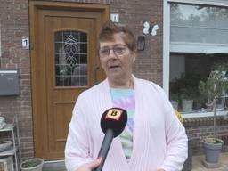 Nelly Silvertand moet haar voortuin kopen of leeghalen.