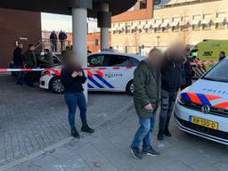 De politie in actie na de steekpartij aan de Crabethstraat in Eindhoven (archieffoto: Dave Hendriks).