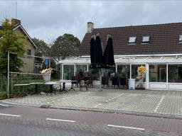 Cafetaria en eethuis De Buurman aan de Oudedijk in Odiliapeel (foto: Rochelle Moes).