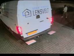 De werkbus van Kevin Lensvelt werd anderhalve week geleden gestolen (foto: Bouwservice Lensvelt).
