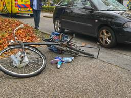 Vrouw en kind op fiets aangereden in Waalre