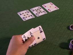 Pokeraars die met grote bedragen willen spelen trekken het illegale circuit in. 