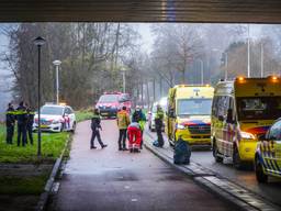 Twee mannen belanden in kanaal bij Best