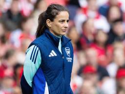 Renée Slegers, trainer van Arsenal (foto: Daniel Bearham / Colorsport / DPPI).