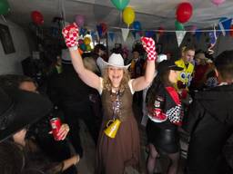 Patricia vierde haar verjaardag met een waar carnavalsontbijt