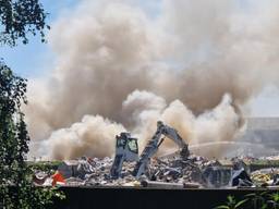 Brand in afvalstapel