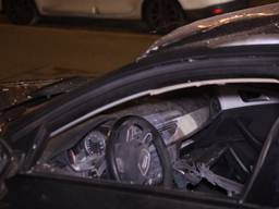 Auto in Veghel opgeblazen met zwaar vuurwerk