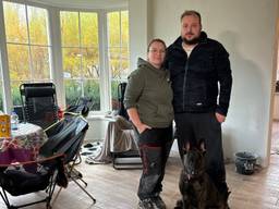 Zij kochten een huis van de gemeente, 11 dagen voor de bekendmaking dat het college wil dat het dorp verdwijnt