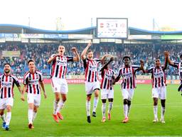 Willem II viert de overwinning op PSV (foto: ANP / Olaf Kraak).