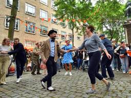 https://api.omroepbrabant.nl/img/f/$width$/$height$/0.43/0.54/bWVkaWEvcHJvZC80NzAwMzc0LmpwZz9zdj0yMDE5LTA3LTA3JnN0PTIwMjAtMDEtMDFUMDAlM0EwMCUzQTAwWiZzZT0yMDQwLTAxLTAxVDAwJTNBMDAlM0EwMFomc3I9YiZzcD1yJnNpZz1OalV4bE1JTSUyQmlDcHJBTiUyQkpmMTFhRDZxVEJ6M0dsTVhBd2FxT2xTN0d5VSUzRA==