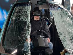 Bas tijdens zijn dronkemansrit in de simulator 