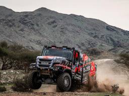 Janus van Kasteren in zijn Iveco tijdens de tweede etappe (foto: Boss Machinery - Team de Rooy).