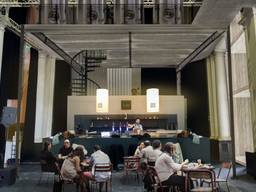 Artist impression van het restaurant in het kerkgebouw.