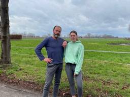 Herm en zijn dochter Maud wonen naast de N279 (foto: Lola Zopfi).